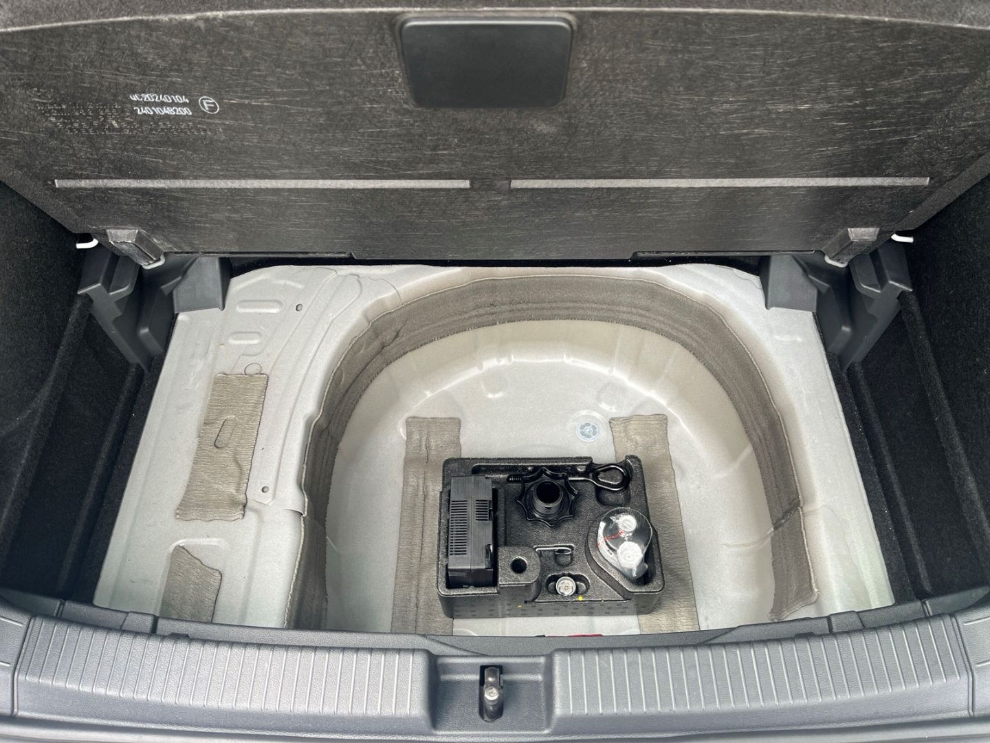 T-Cross 1.0 TSI Life Kamera/Navi/ACC/App-Connect