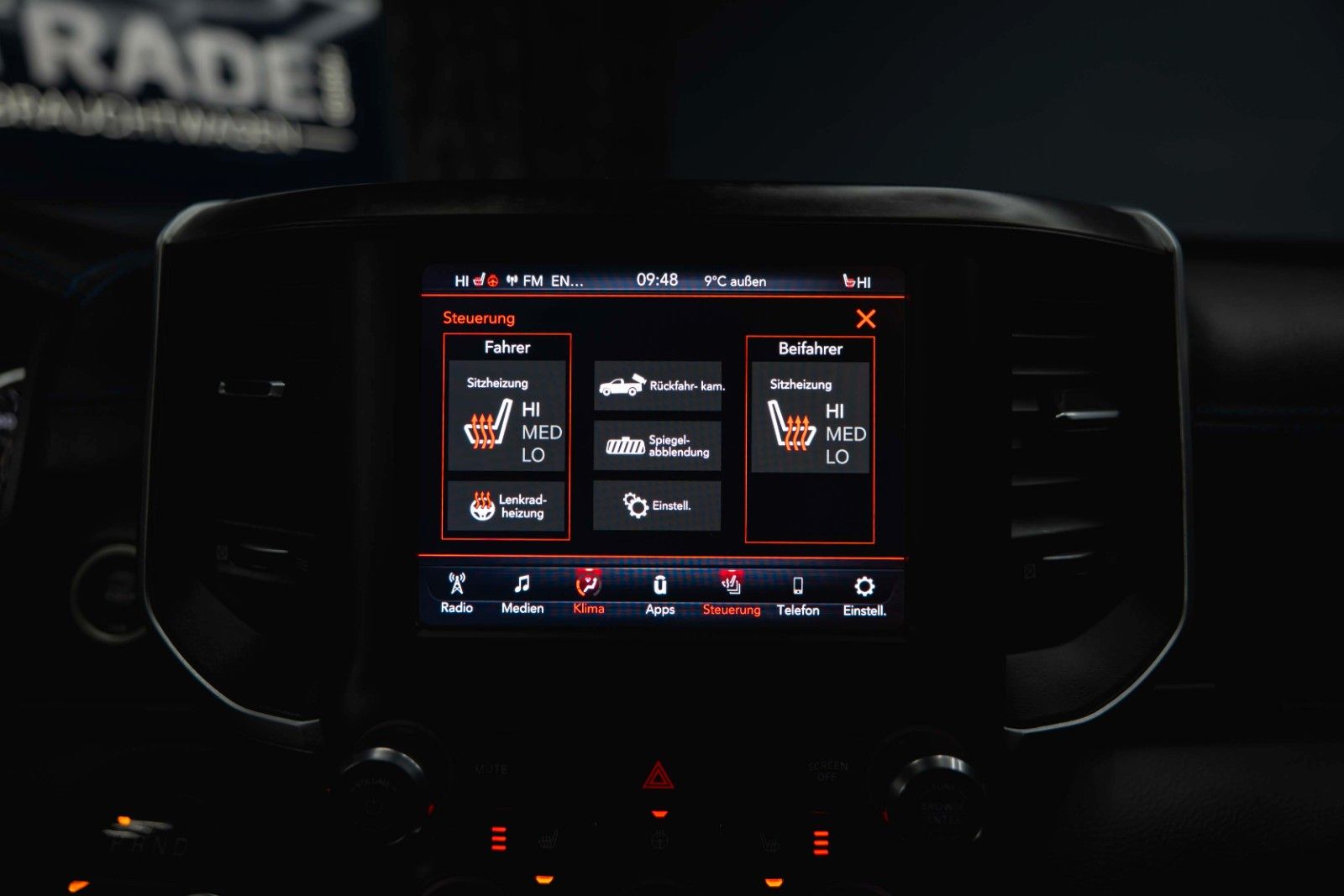 Fahrzeugabbildung Dodge RAM 5.7 V8 HEMI 4x4 OFFROAD Night Unfallfrei LED