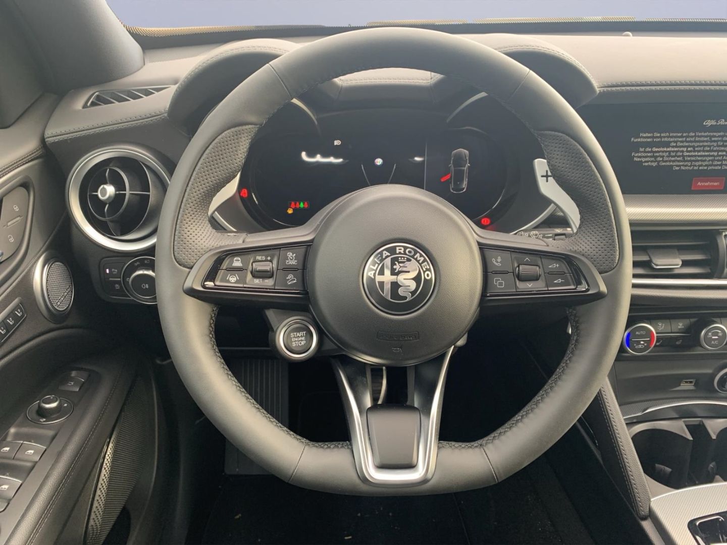 Alfa Romeo Stelvio - Bild 10