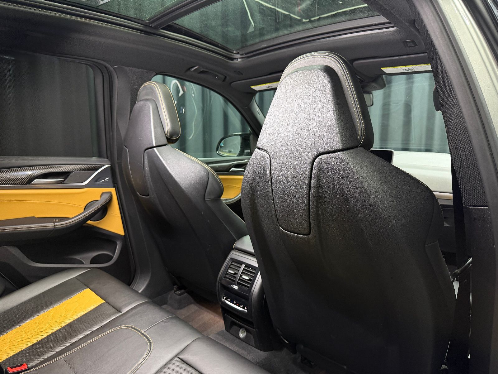 Fahrzeugabbildung BMW X3 M |H/K|HuD|PANO|LASER|INDIVIDUAL