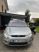 Ford S-Max 2,5 Titanium Titanium - Ford S-Max mit Benzin-Antrieb: Kleinbus, 2.5