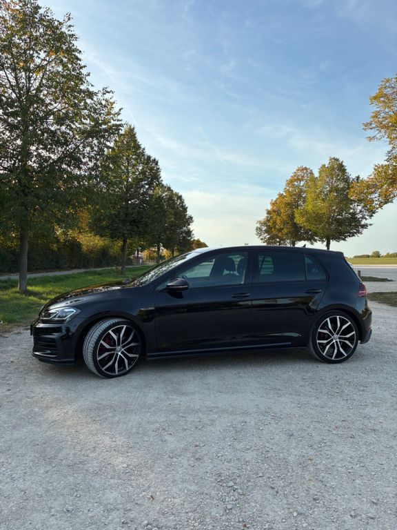 Image of Volkswagen Golf