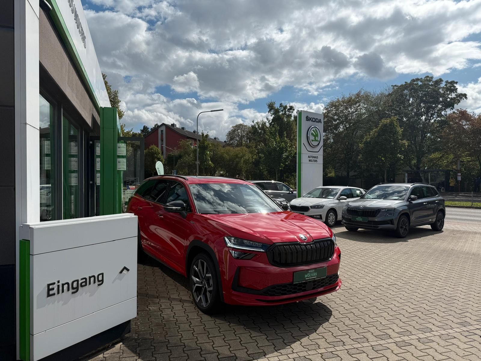 Fahrzeugabbildung SKODA Kodiaq  4x4 Sportline LED NAVI