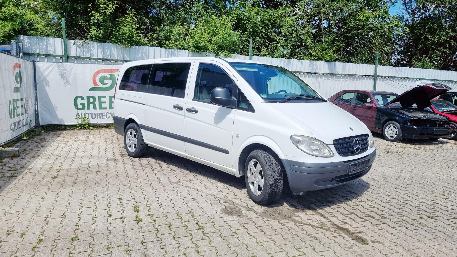 Mercedes-Benz Vito 9 Sitzer  111 CDI lang