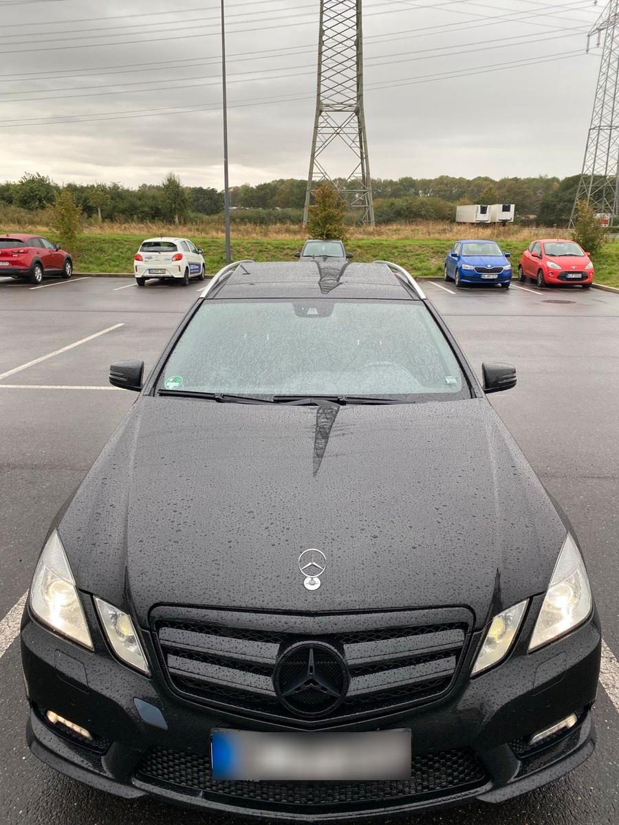 Mercedes-Benz E350 2011 — vehicle for AFU Ukraine