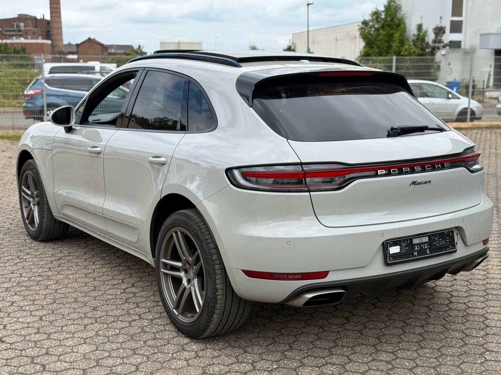 Porsche Macan KAMERA KEYLESS BOSE PANORAMADACH foto 2