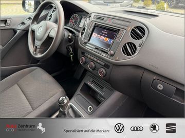 Volkswagen Tiguan - 11