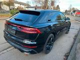 Audi Q8 50 TDI quattro tiptronic - S-Line - Audi Q8 mit Panoramadach