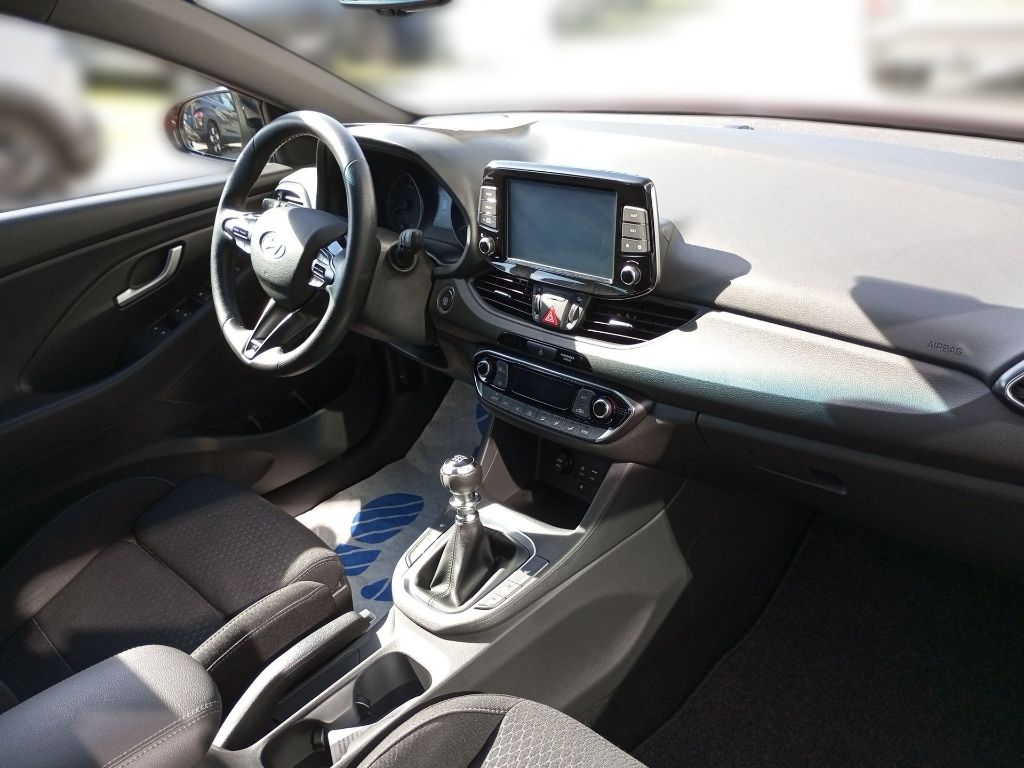 Fahrzeugabbildung Hyundai i30 1.4 Turbo M/T N-LINE Komfortpaket + Navi