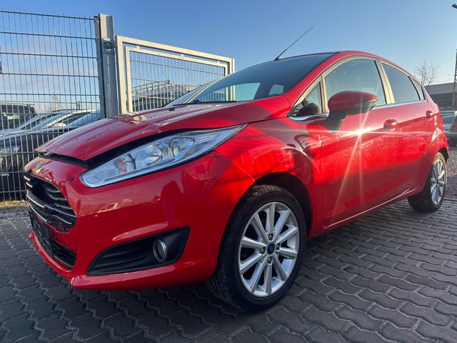 Ford Fiesta Titanium *Navigation*Klimaautomatik*