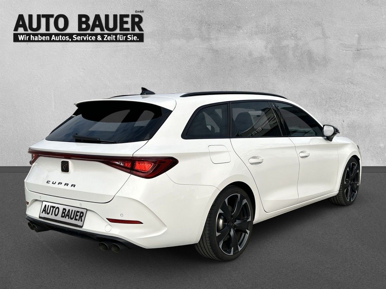 Fahrzeugabbildung CUPRA Leon Sportstourer VZ 2.0 TSI 4Drive - mit KI generiert/bearbeitet
