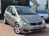 Mercedes-Benz A -Klasse A 150*AUTOMATIK*TÜV NEU*ALU* - gebrauchte Mercedes-Benz A 150 aus dem Jahr 2005