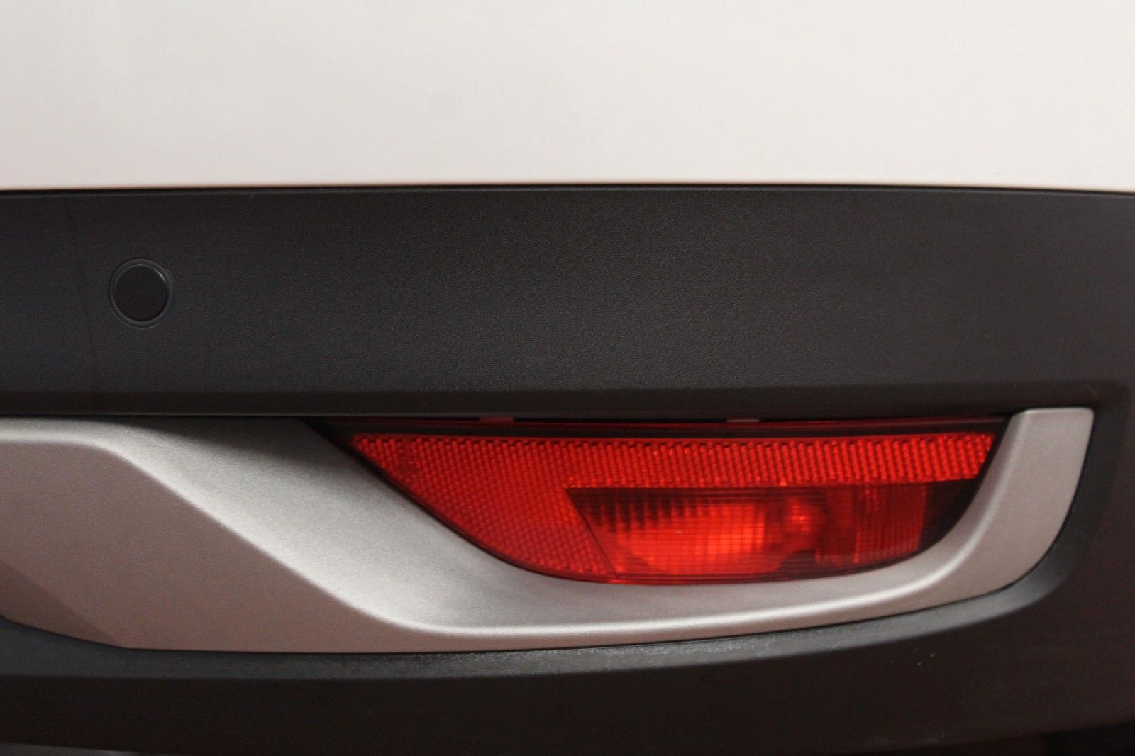 Fahrzeugabbildung Renault Grand Scenic TCe140 Limited Deluxe EDC 7-Sitzer