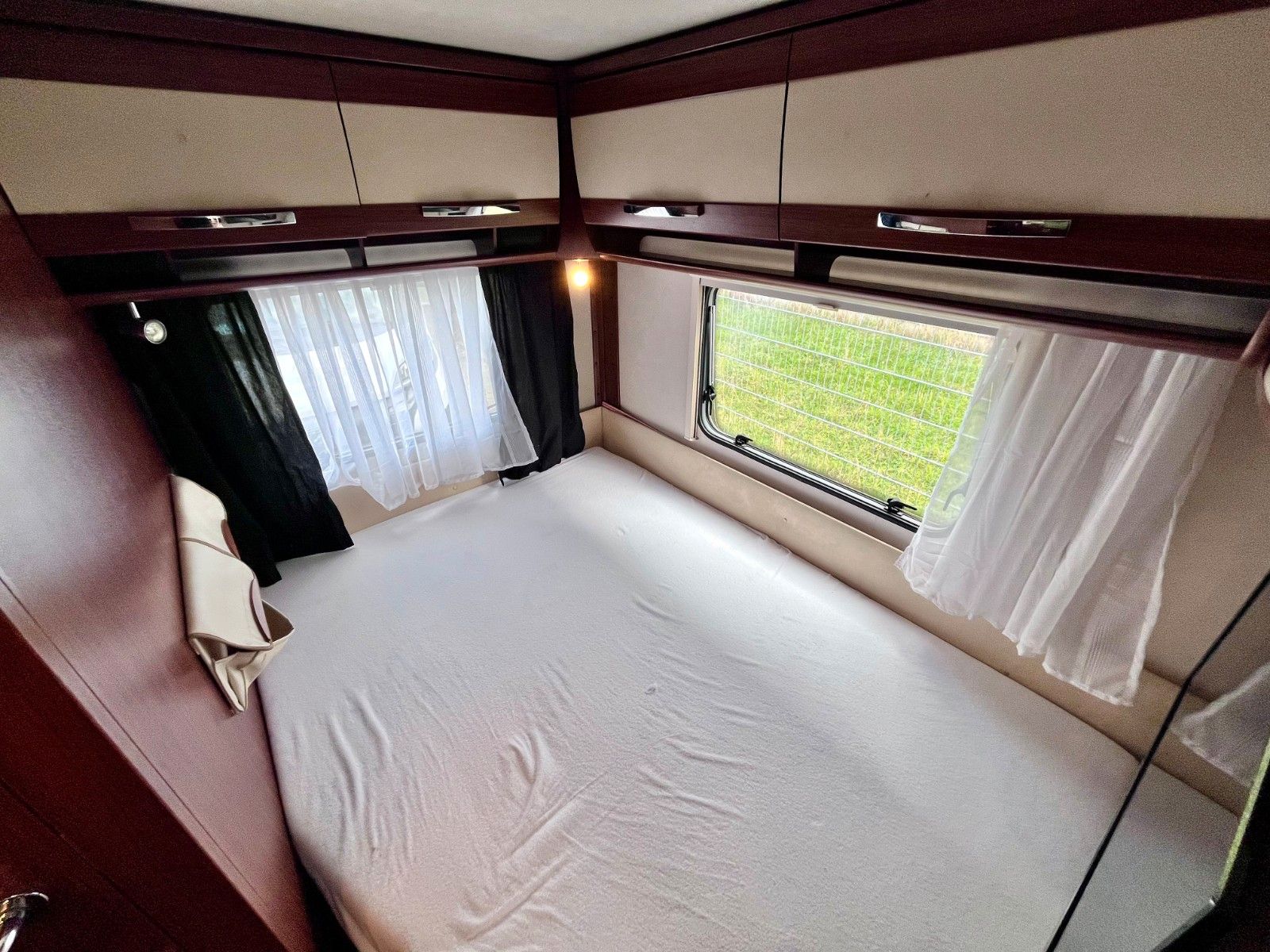 Fahrzeugabbildung HYMER / ERIBA / HYMERCAR Nova S 546 -Kinderbett, Solar, Mover -