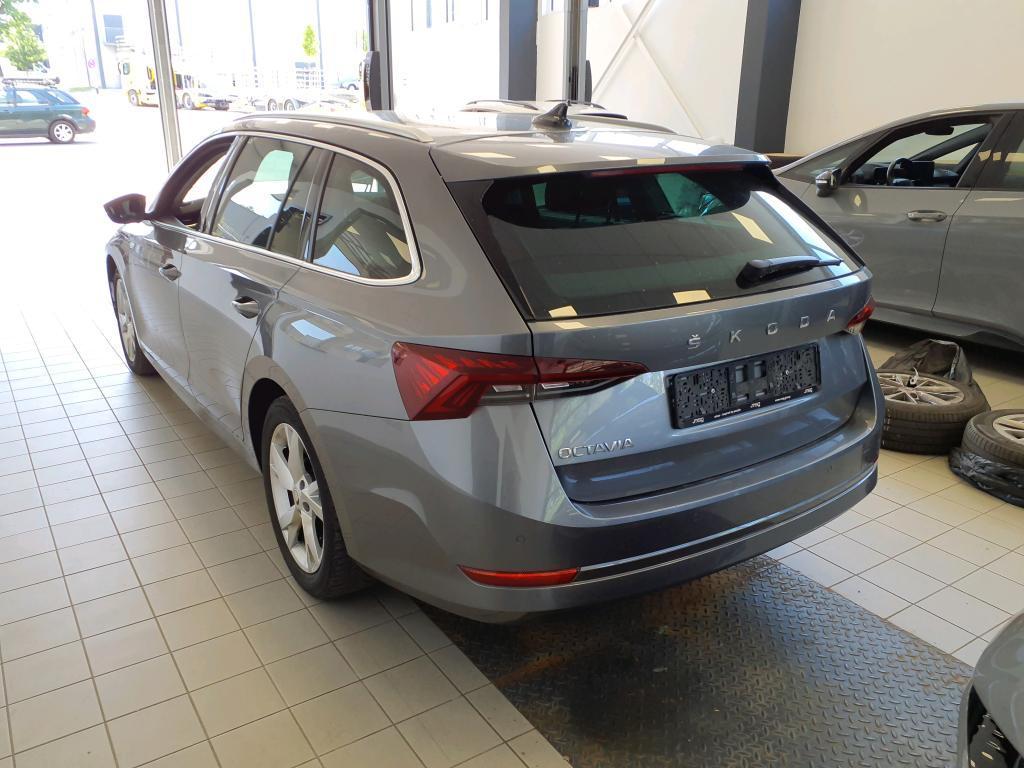 Skoda Octavia Combi 1.5 TSI Style Matrix|HuD|AHZV|ACC|