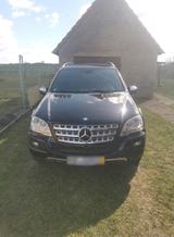 Mercedes-Benz M-Klasse 300 CDi - gebrauchte Mercedes-Benz E 300 aus dem Jahr 2009