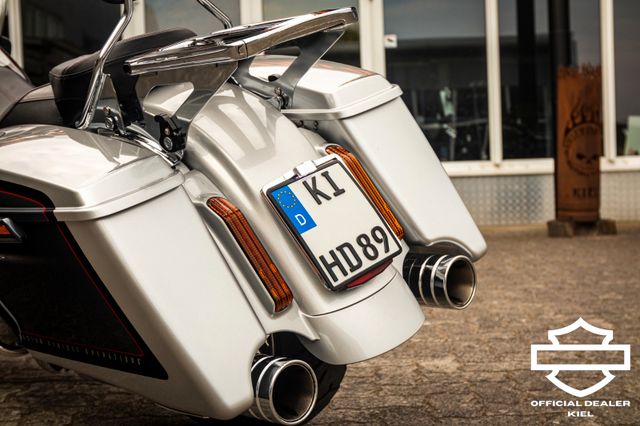Fahrzeugabbildung Harley-Davidson CVO ROAD GLIDE 117 FLTRXSE MY19 - JEKILL&HYDE