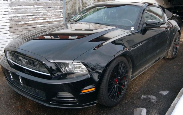 Ford Mustang 3.7 V6