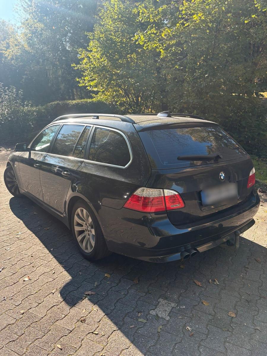 BMW 525 2007 — engine 197 HP (145kW)