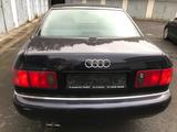 Audi A8 4.2 S8 Tiptronic quattro+228KW 310PS+LEDER+SD - Audi aus 1999: 8