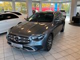 Mercedes-Benz E 220dT 4M All-Terrain Distr HuD 360°-Ka Pano - Behindertengerechte Mercedes-Benz E 220