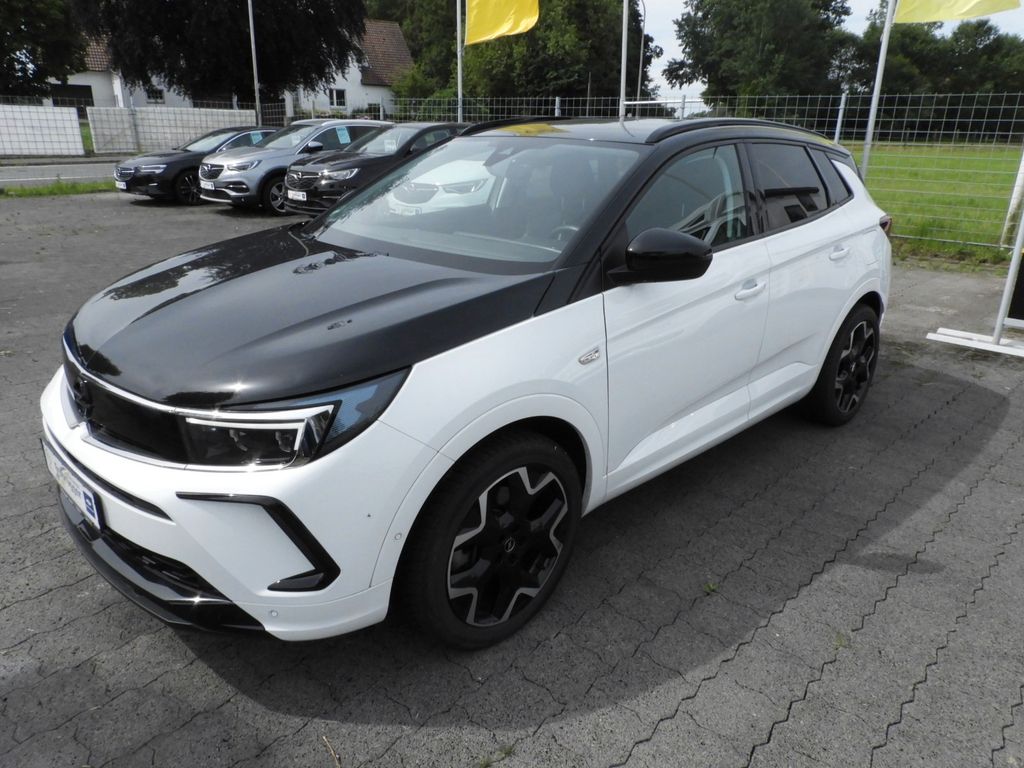 Opel Grandland (X) — hlavná fotografia
