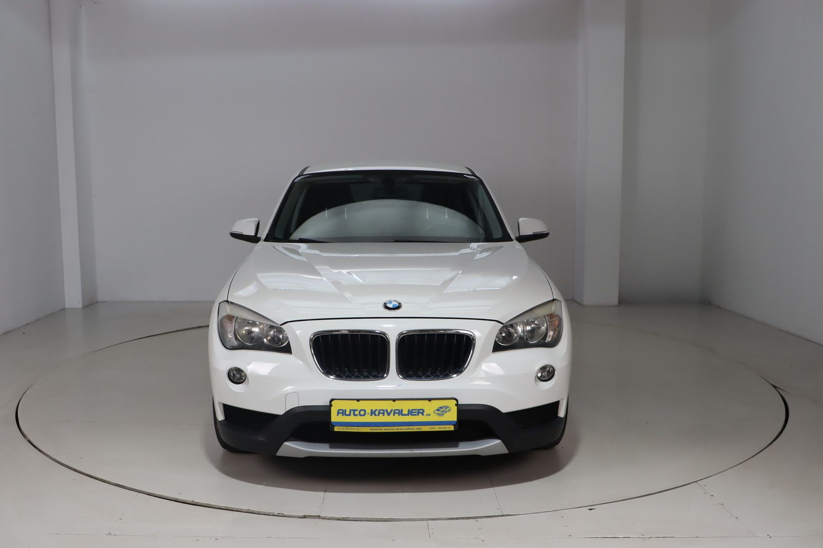 Fahrzeugabbildung BMW X1 sDrive 18i * Sitzhzg. * PDC