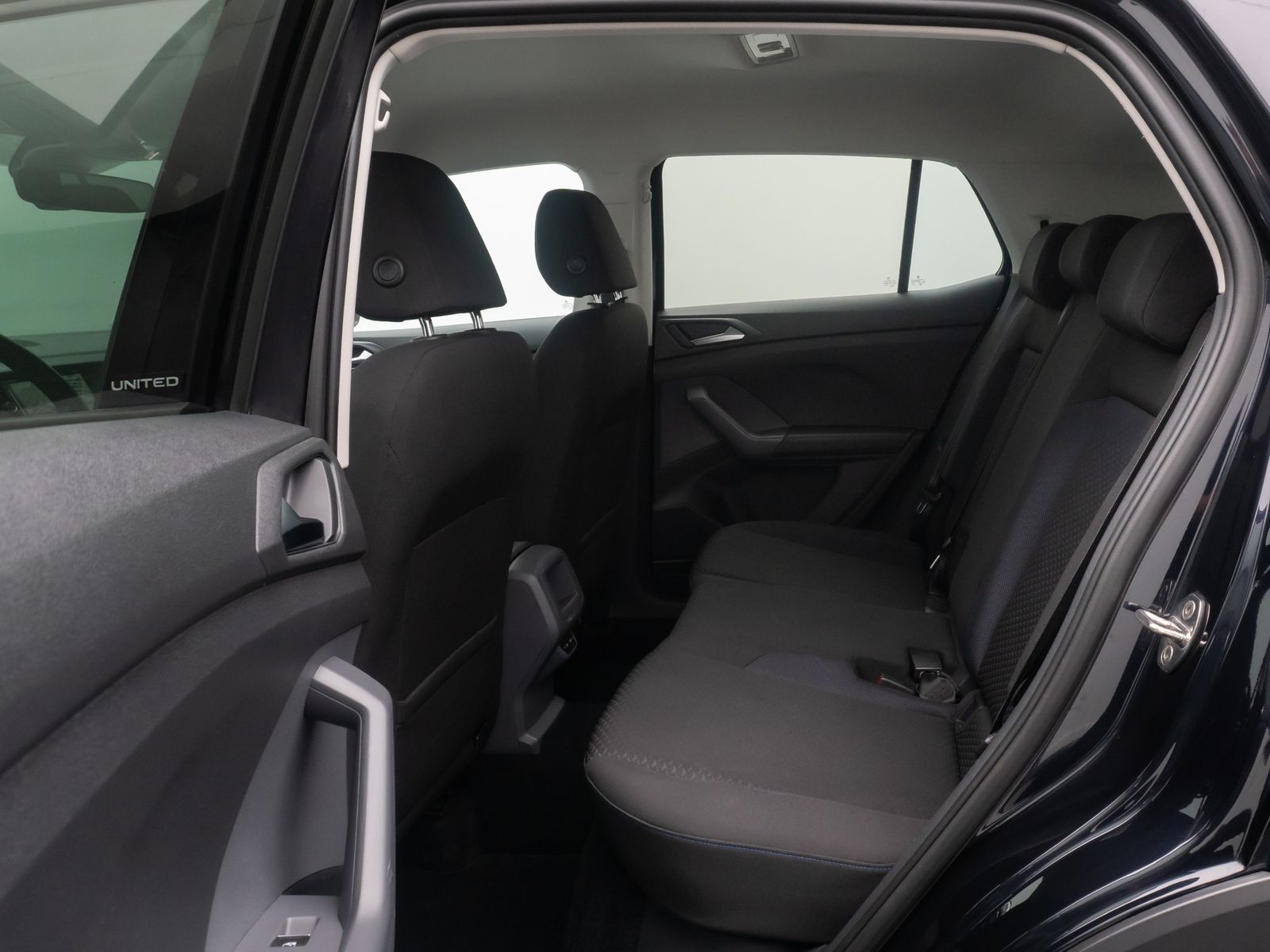 Fahrzeugabbildung Volkswagen T-Cross United ACC FahrAssist DAB Navi ParkAssis