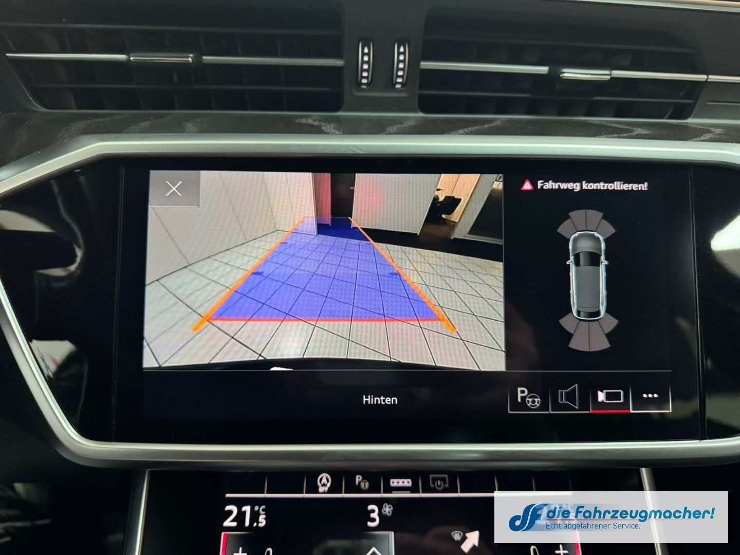 Fahrzeugabbildung Audi A6 Avant 40 TDI sport S-line Sportpaket AHK-klap