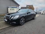 Mercedes-Benz Mercedes E klasse Avantgarde 220cdi 2. Han... - Mercedes-Benz E 220 Gebrauchtwagen in Saarbrücken