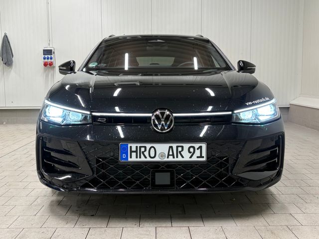 Passat Variant R-line 2.0 TDI DSG AHK STANDHZG