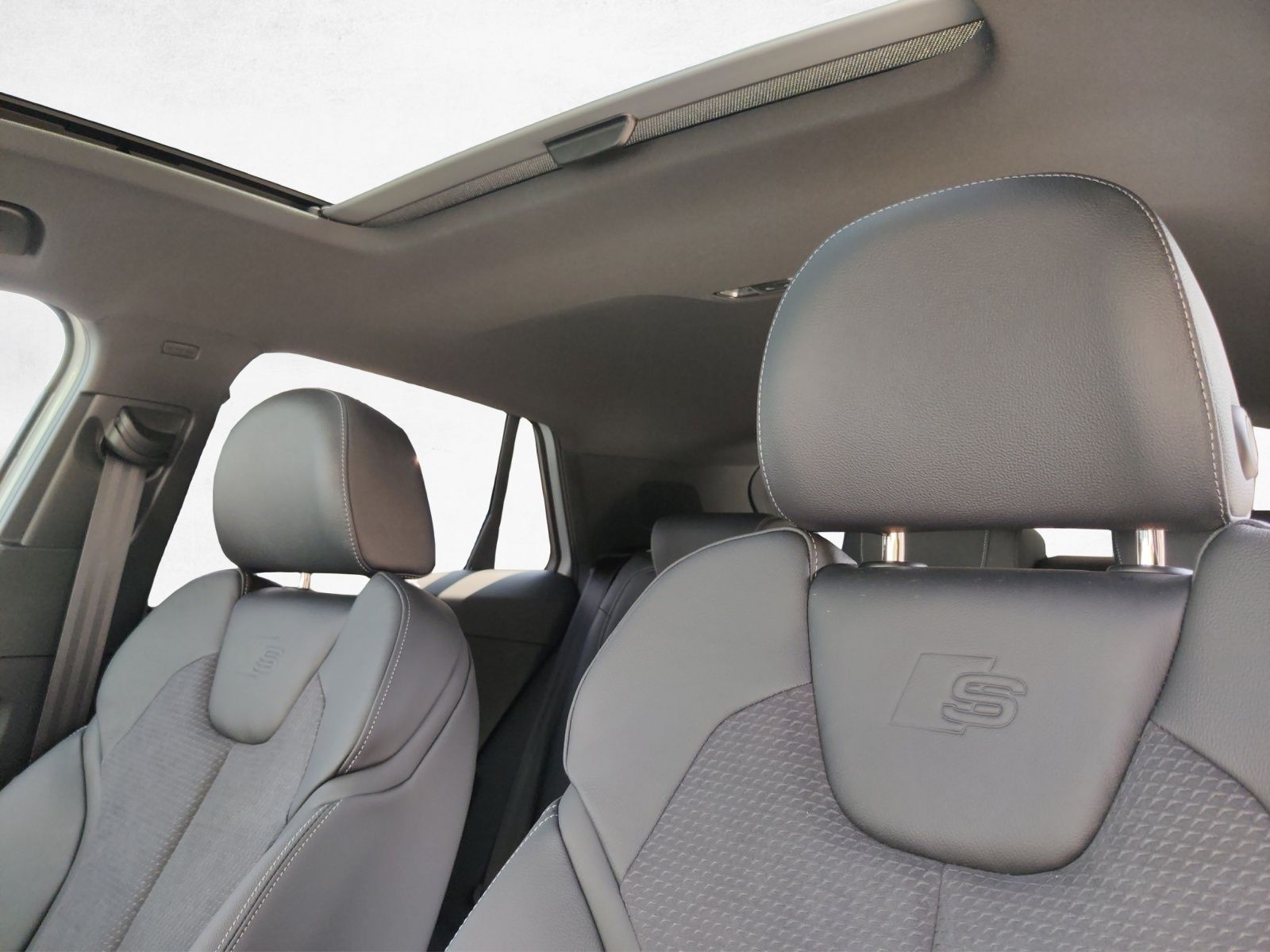 Audi SQ2 - Bild 15