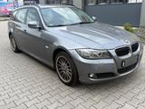 BMW 318 3 Touring 318d - BMW 318 aus 2010: 318d