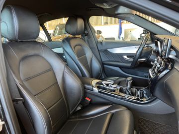 Mercedes-Benz C 200 CGI *LED*NAVI*PDC*LEDER*AMG*