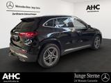 Mercedes-Benz GLA 180 AMG AHK Pano LED KeyLess SHZ Sport Navi - Mercedes-Benz GLA 180 mit Benzin-Antrieb: Automatik