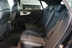AUDI SQ8 4.0 TDI quattro | Matrix | Pano | AHK | 22" AUDI SQ8 4.0 TDI quattro | Matrix | Pano | AHK | 22"