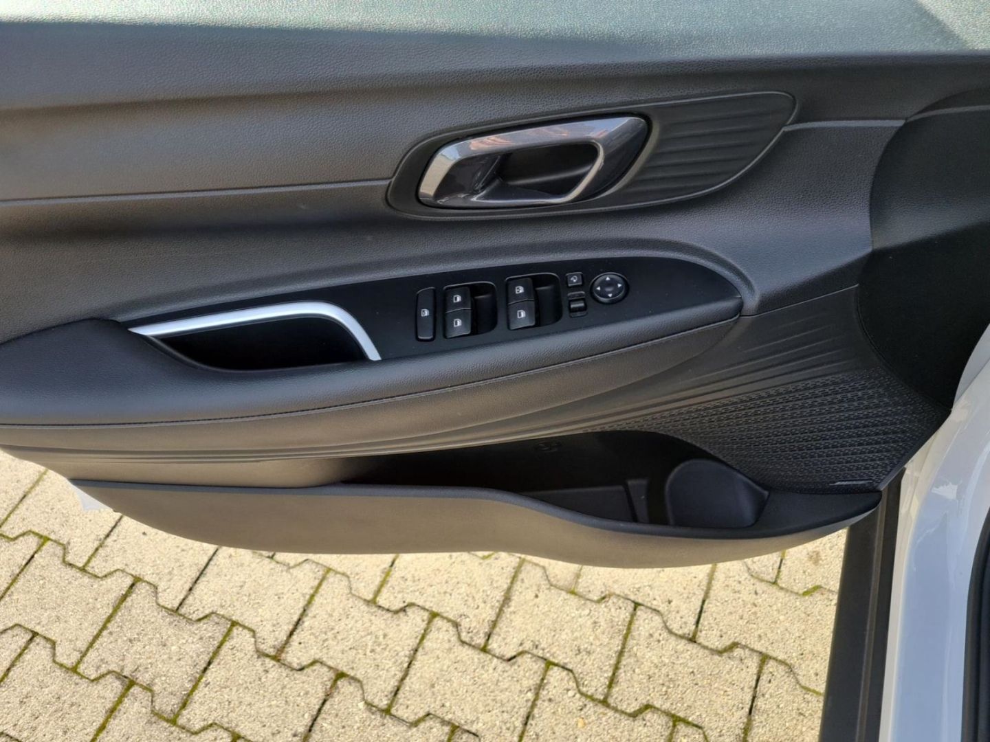 Fahrzeugabbildung Hyundai BAYON FL (MY26) 1.0 T-GDI (90 PS) 7-DCT 2WD Prim
