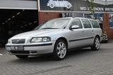 Volvo V70 2.5 T *209 PS*LEDER*SHZ*TOP*GARANTIE* - Volvo V70: 5t