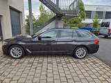 BMW 520d Touring A - EZ 09/2019, HUD,Keyless,Kamera - BMW: Navigationssystem, 5.0
