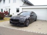 BMW 750i xDrive M Sportpaket Night/EGSD/Rollos/Laser - BMW 750 aus 2019