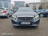 Mercedes-Benz E 250 E Limousine E 250 BlueTec - Mercedes-Benz E 250: Limousine