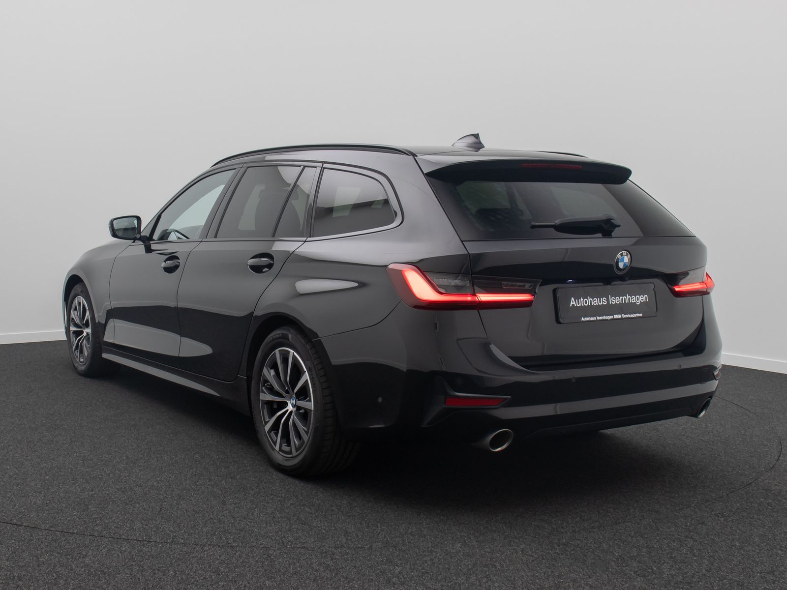 Fahrzeugabbildung BMW 318i Sport Line DAB Kamera Stop&go Laser HiFi