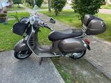 Piaggio Vespa GTS 300 Top Zustand!  - Offers