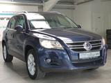 Volkswagen Tiguan Team 4Motion AHK+PDC+Kamera+BT+Shzg+Tempo - Volkswagen Tiguan: Team