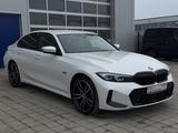 BMW 330e xDrive MSport Facelift Limo Shadow-Line Ahk - gebrauchte BMW 330 mit Facelift