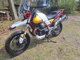 Moto Guzzi V85TT - MOTO GUZZI V8
