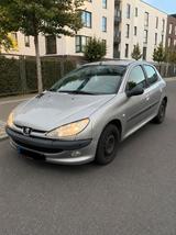 Peugeot 206 mit CarPlay, TÜV, Fahrbereit, ... - Peugeot 206 in Mainz