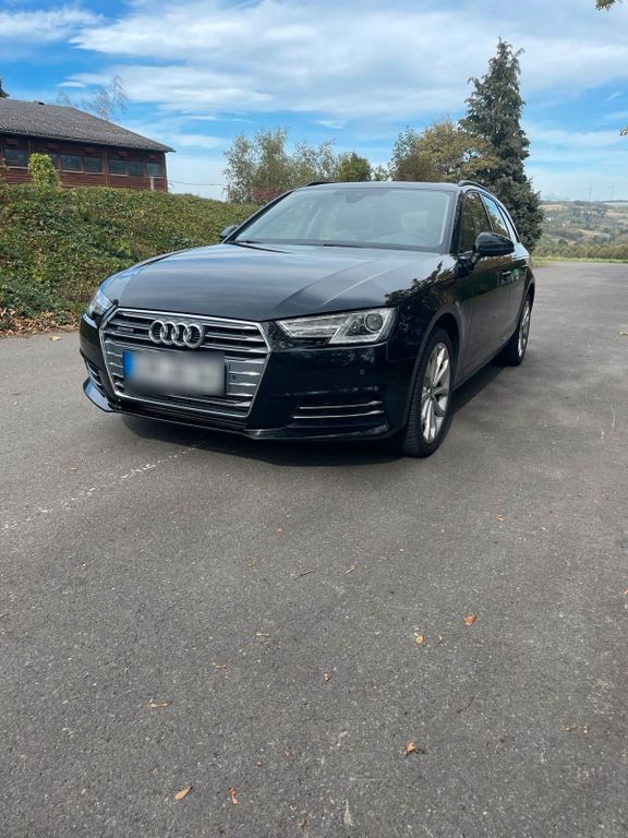 Image of Audi A4