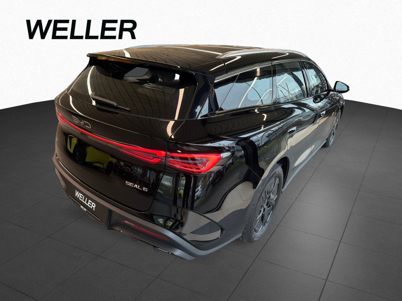 BYD SEAL