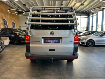 Volkswagen T5 *CAMPER*KÜCHE*BETT(aufklappbar)*ESSTISCH*AHK*